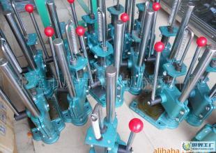 小型手啤機(jī)JR-16 經(jīng)濟(jì)實(shí)用的工業(yè)設(shè)備之選